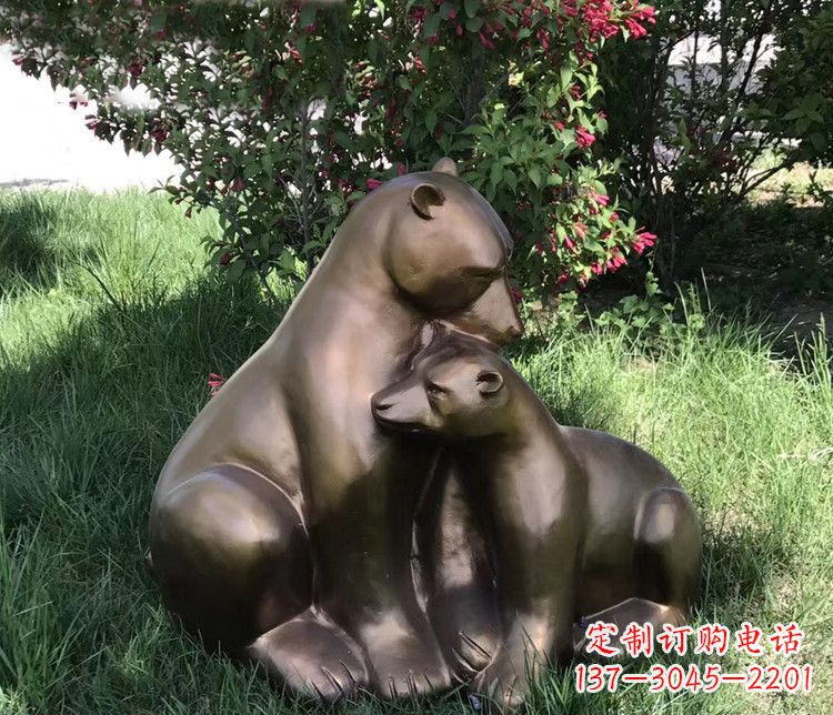 云南公园动物母子熊铜雕
