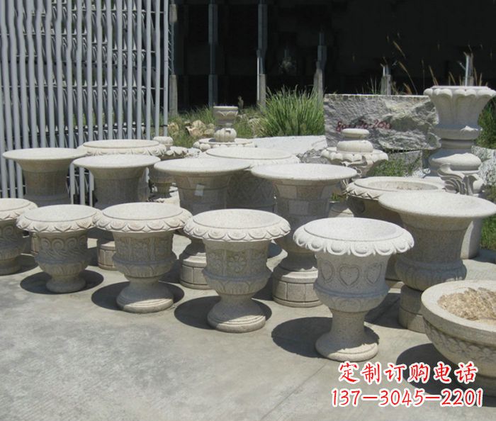 云南大理石花盆石雕艺术品