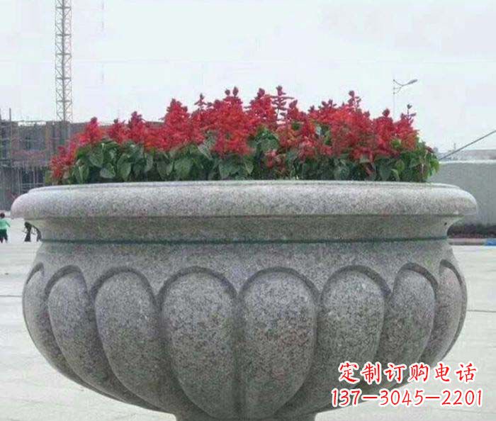 云南精美大理石花盆雕塑