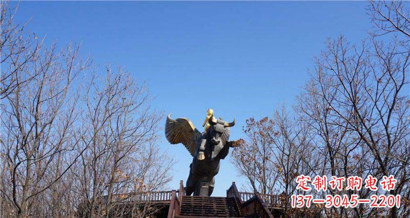 云南精美铜雕雕塑——可爱小男孩站在飞牛上