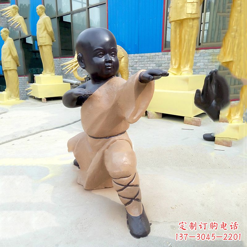 云南传承传统文化的绝佳礼品——“功夫小和尚”雕塑