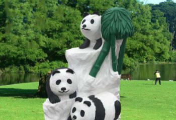 云南公园大熊猫雕塑