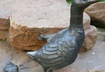 云南动物雕塑——精致铜质鸭子雕塑
