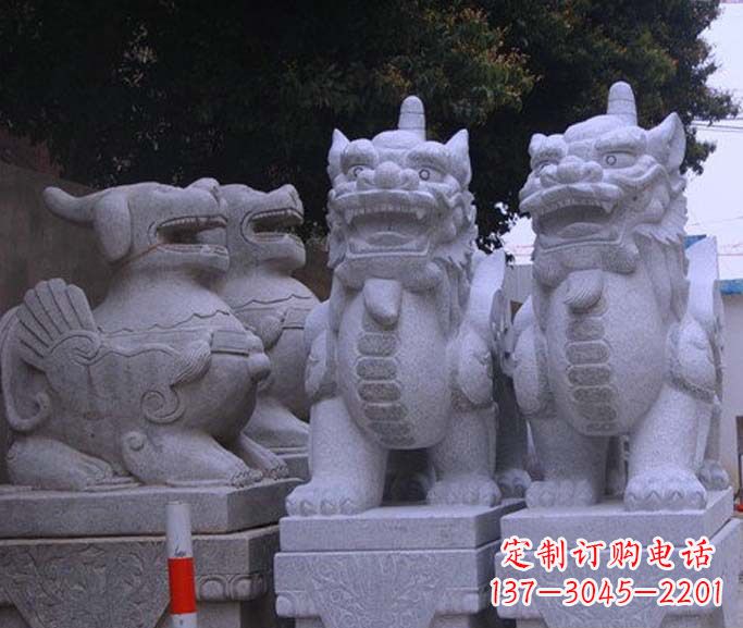 云南古典独角兽石雕