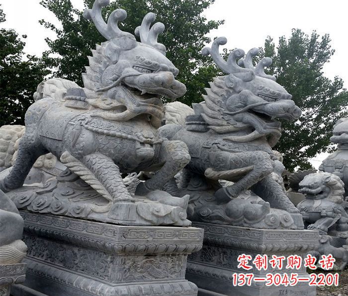 云南古典精美麒麟雕塑