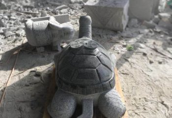 云南精致定制：古代石雕乌龟