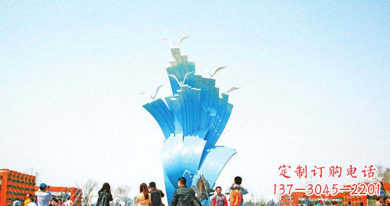 云南广场不锈钢海鸥和海浪雕塑
