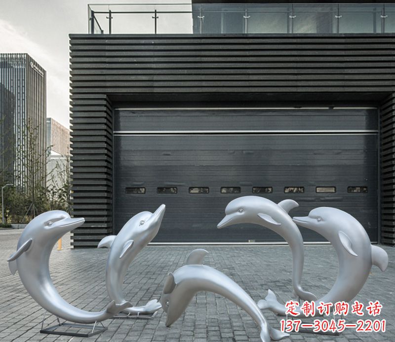 云南广场不锈钢海豚景观雕塑