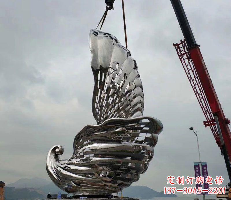 云南海螺广场雕塑,传承古老文化