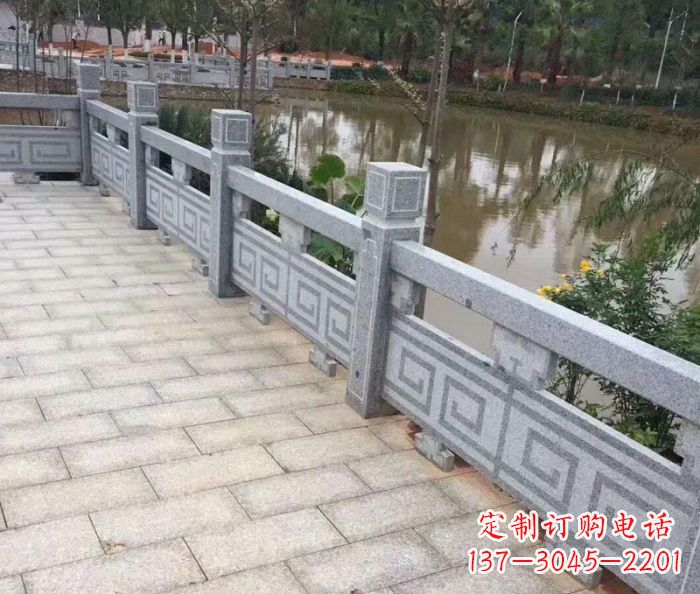 云南中领雕塑护城河建筑石雕栏板