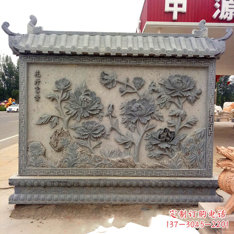 云南精致影壁雕塑,贵宾大门落成仪式与祥和气息并存