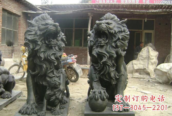 云南高质量铜制狮子雕塑