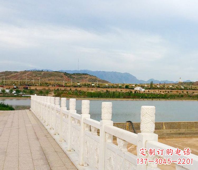 云南高贵大气的石头栏板雕塑