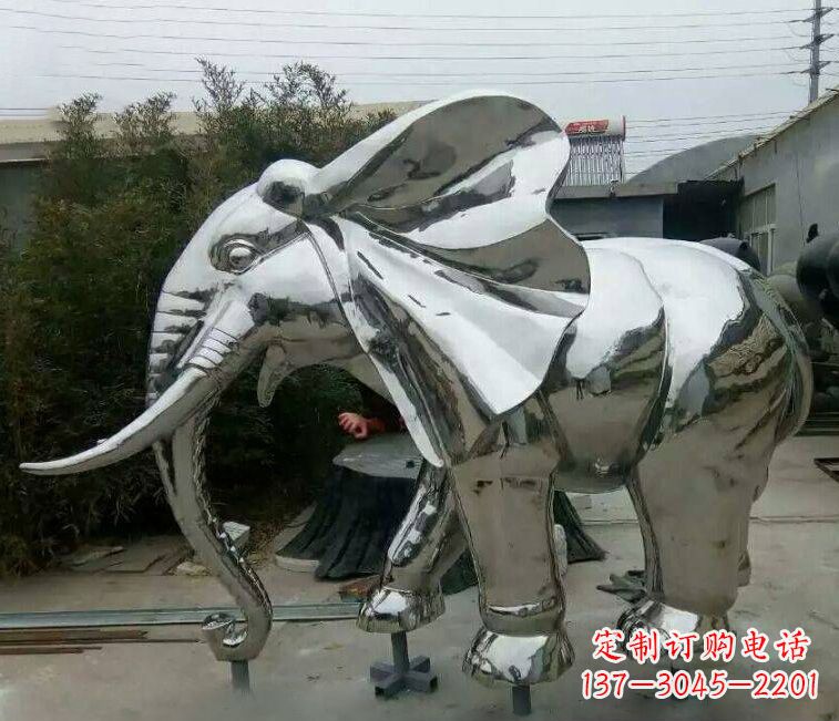 云南镜面不锈钢大象雕塑