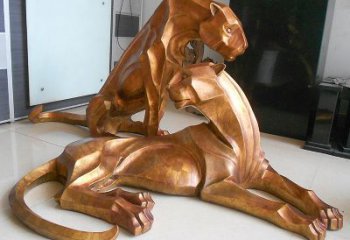 云南草坪广场商场十二生肖铜雕豹塑