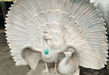云南汉白玉孔雀雕塑，传统工艺精致塑造