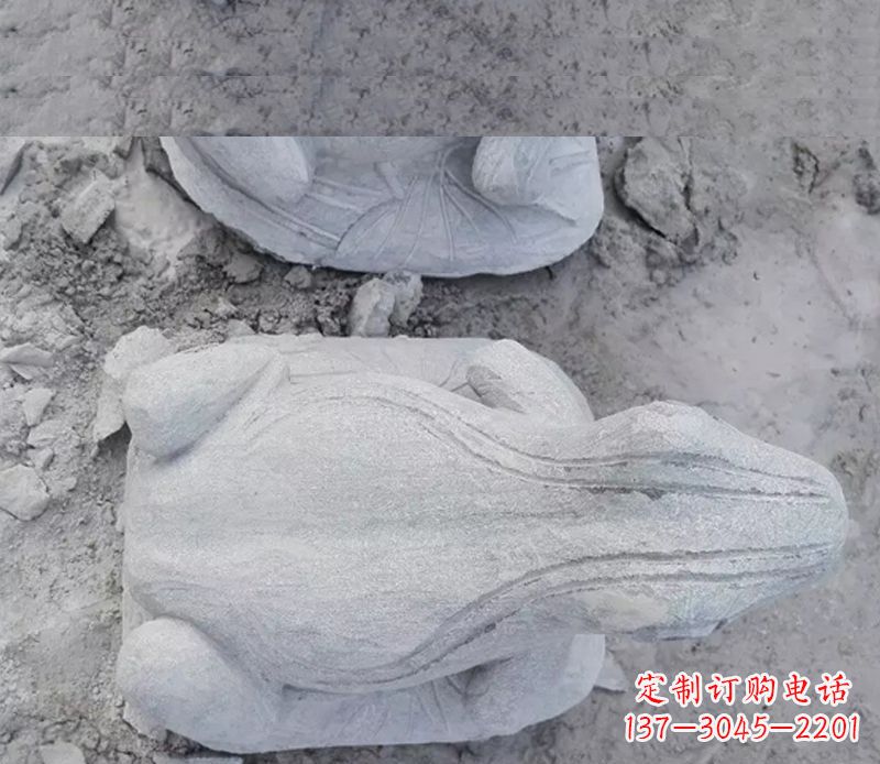云南石雕青蛙雕塑