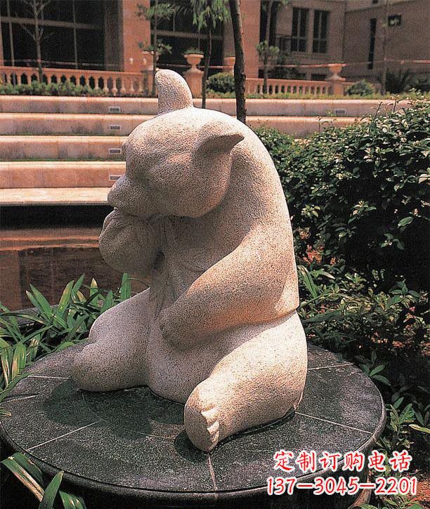 云南石雕熊猫