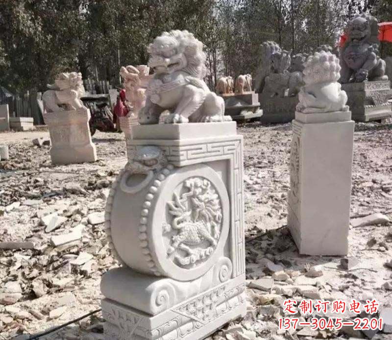 云南石雕园林狮子抱鼓石