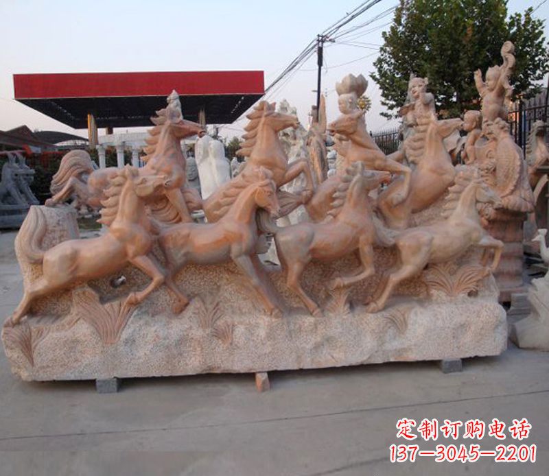 云南石头奔马雕塑