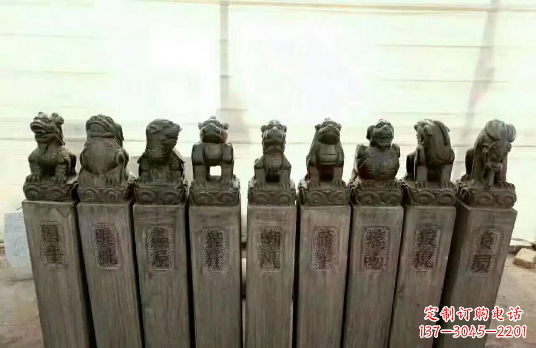 云南栓马桩石雕