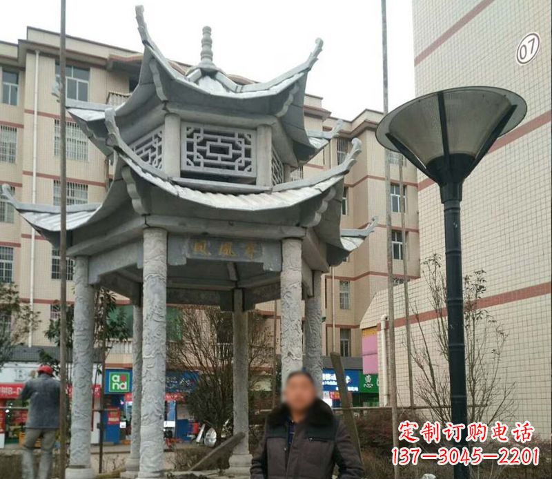 云南双层六角凉亭石雕