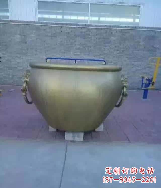 云南水缸铜雕塑