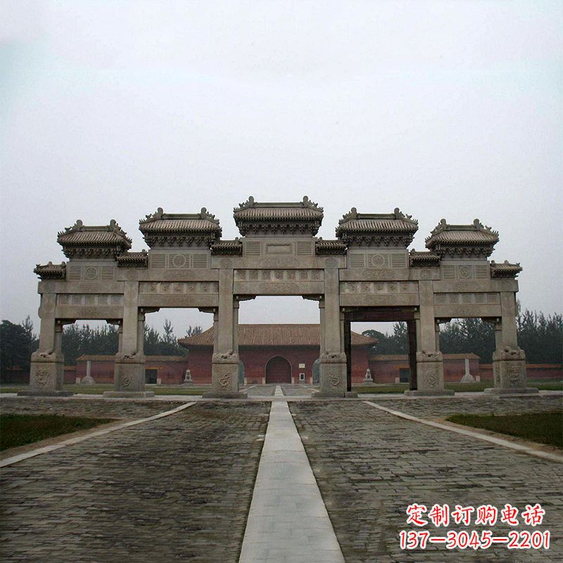 云南寺院五门石牌楼
