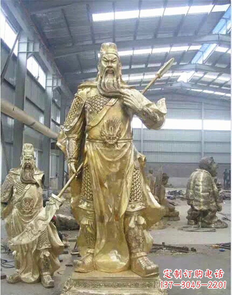 云南提刀关公武财神雕塑