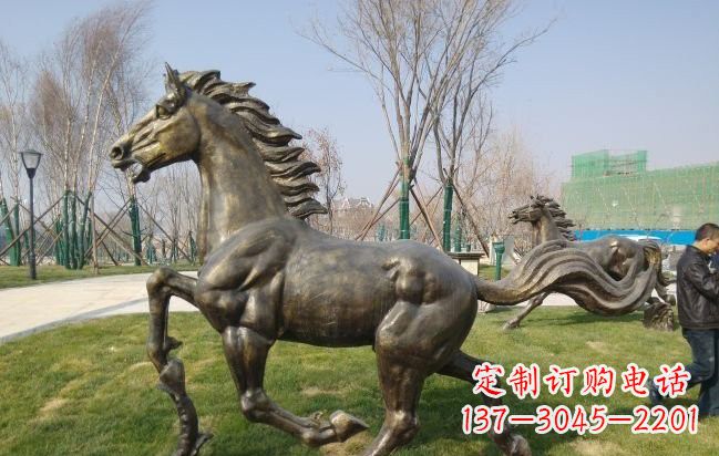 云南铜雕奔马