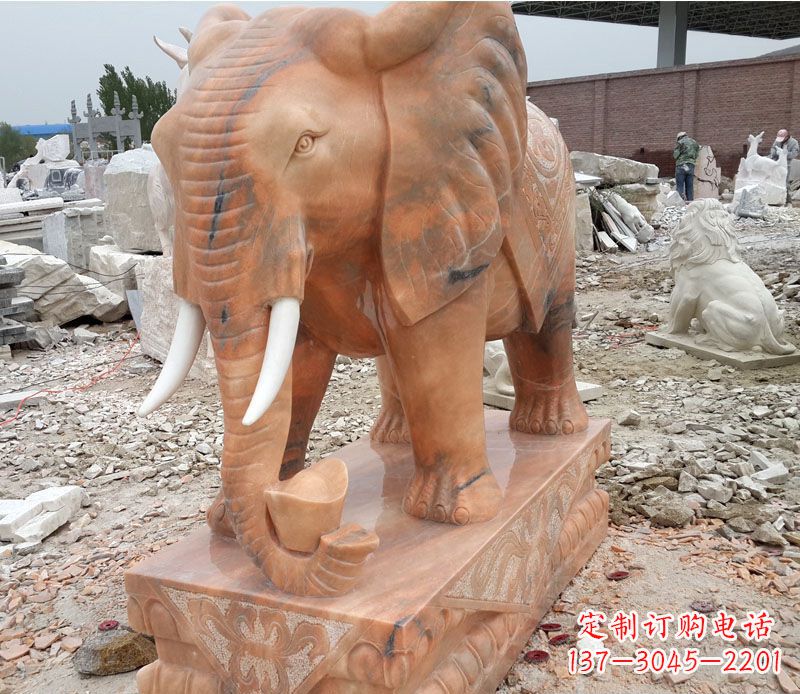 云南晚霞红大象招财石雕
