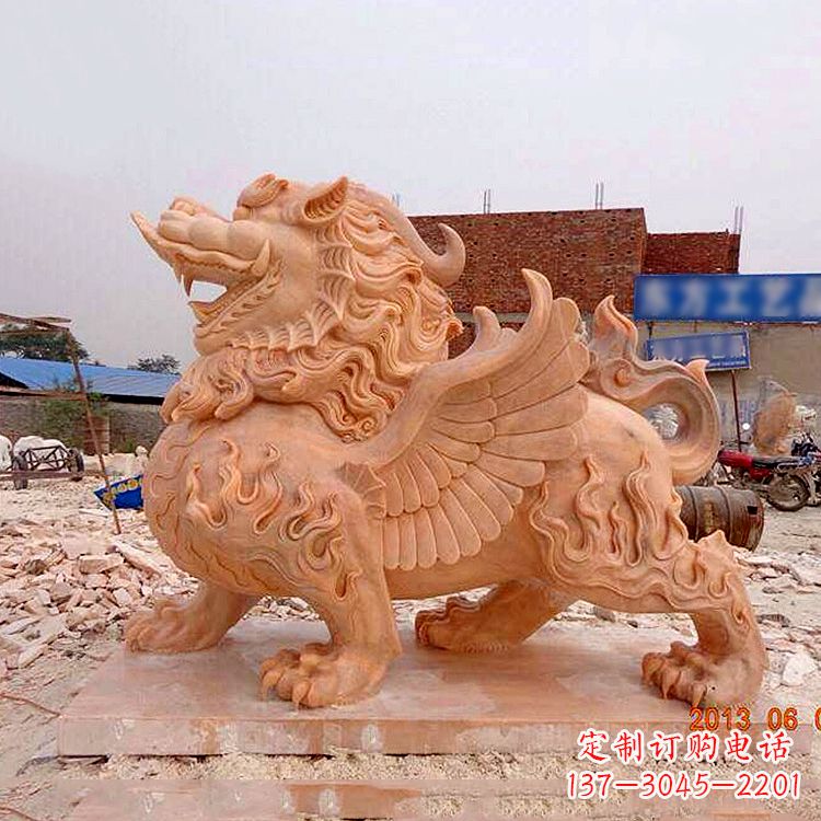 云南晚霞红貔貅雕塑