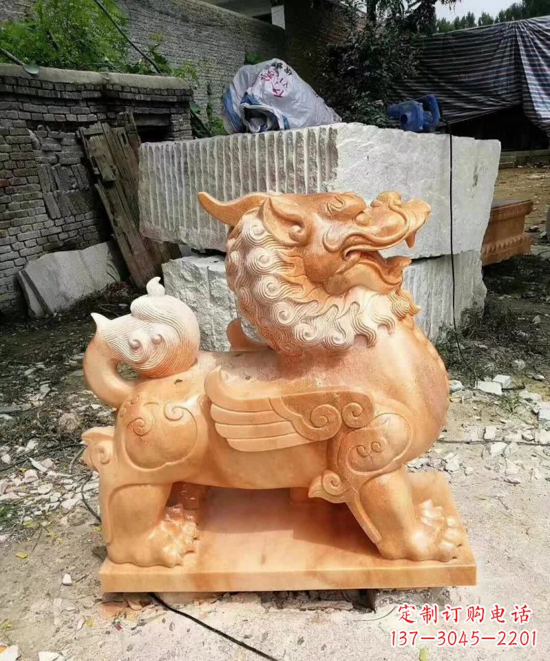 云南晚霞红貔貅雕塑1