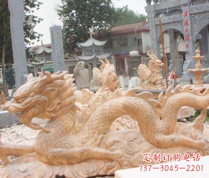 云南晚霞红生肖龙石雕