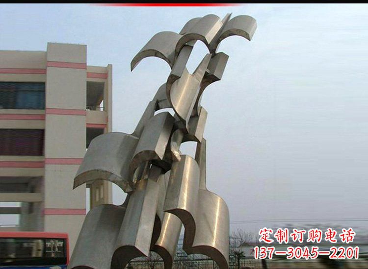 云南校园不锈钢书本景观雕塑