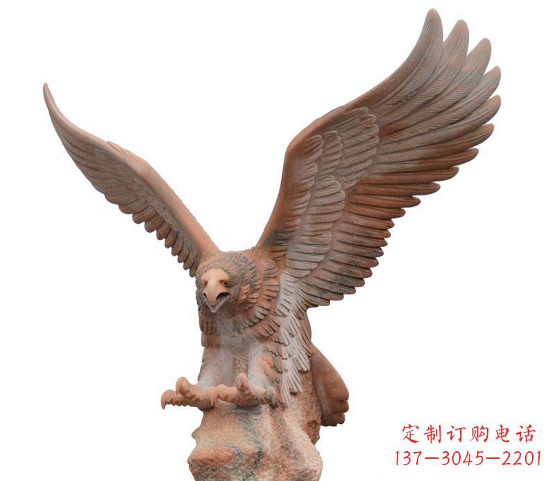 云南雄鹰展翅石雕
