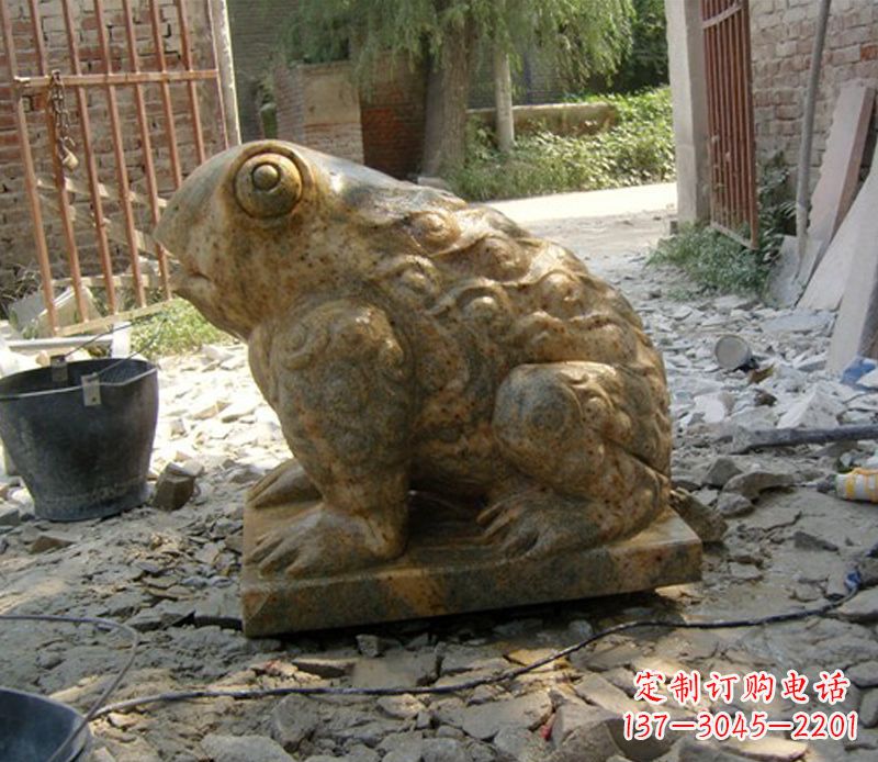 云南招财青蛙石雕