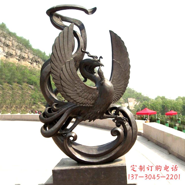 云南中国古代神话中的创世神朱雀景观铜雕