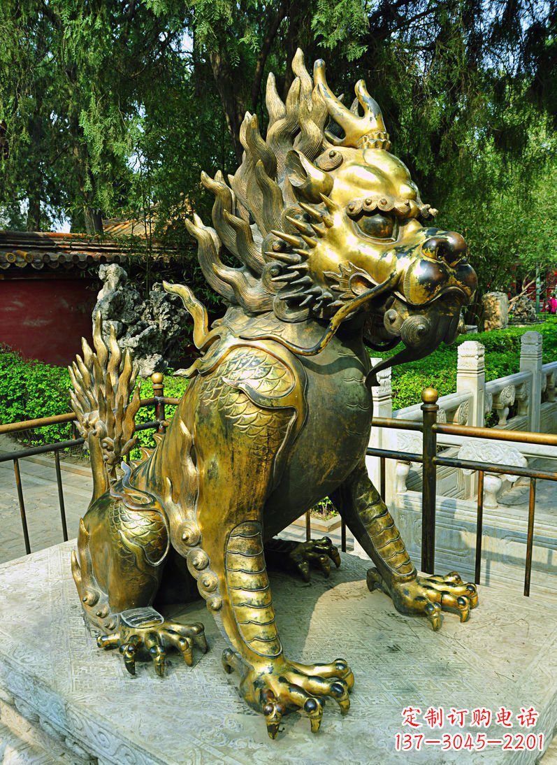 云南铸铜麒麟神兽铜雕