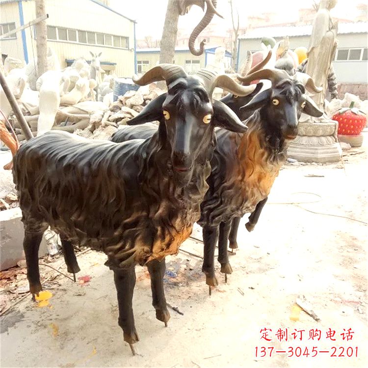 云南铸铜山羊雕塑