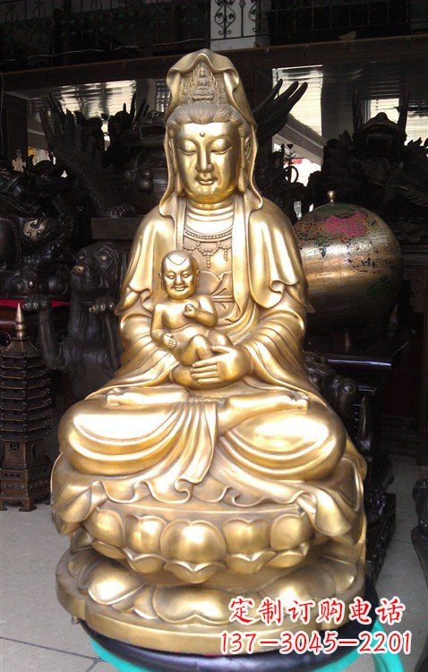云南铸铜送子观音雕塑